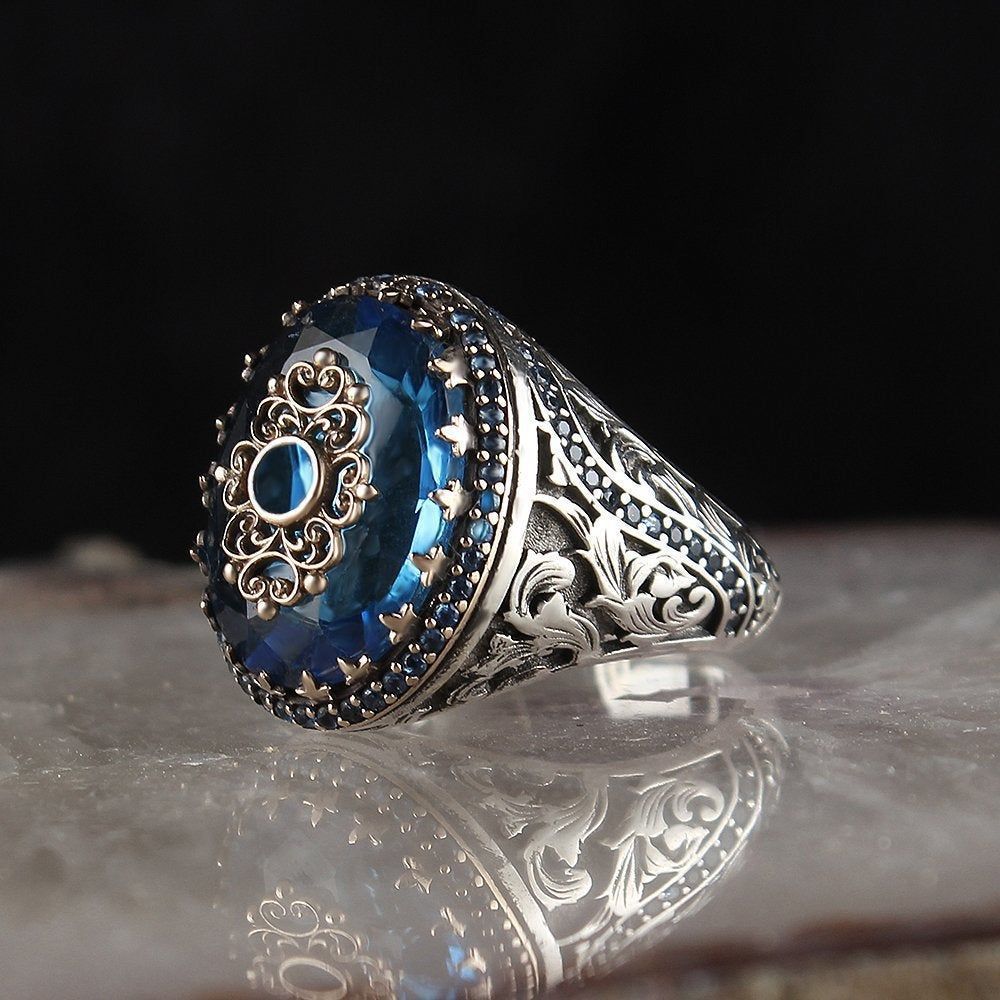 Serene Majesty of Deep Blue Coil – Targaryen Treasures