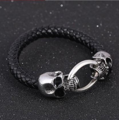 Blackfire Skull Knot