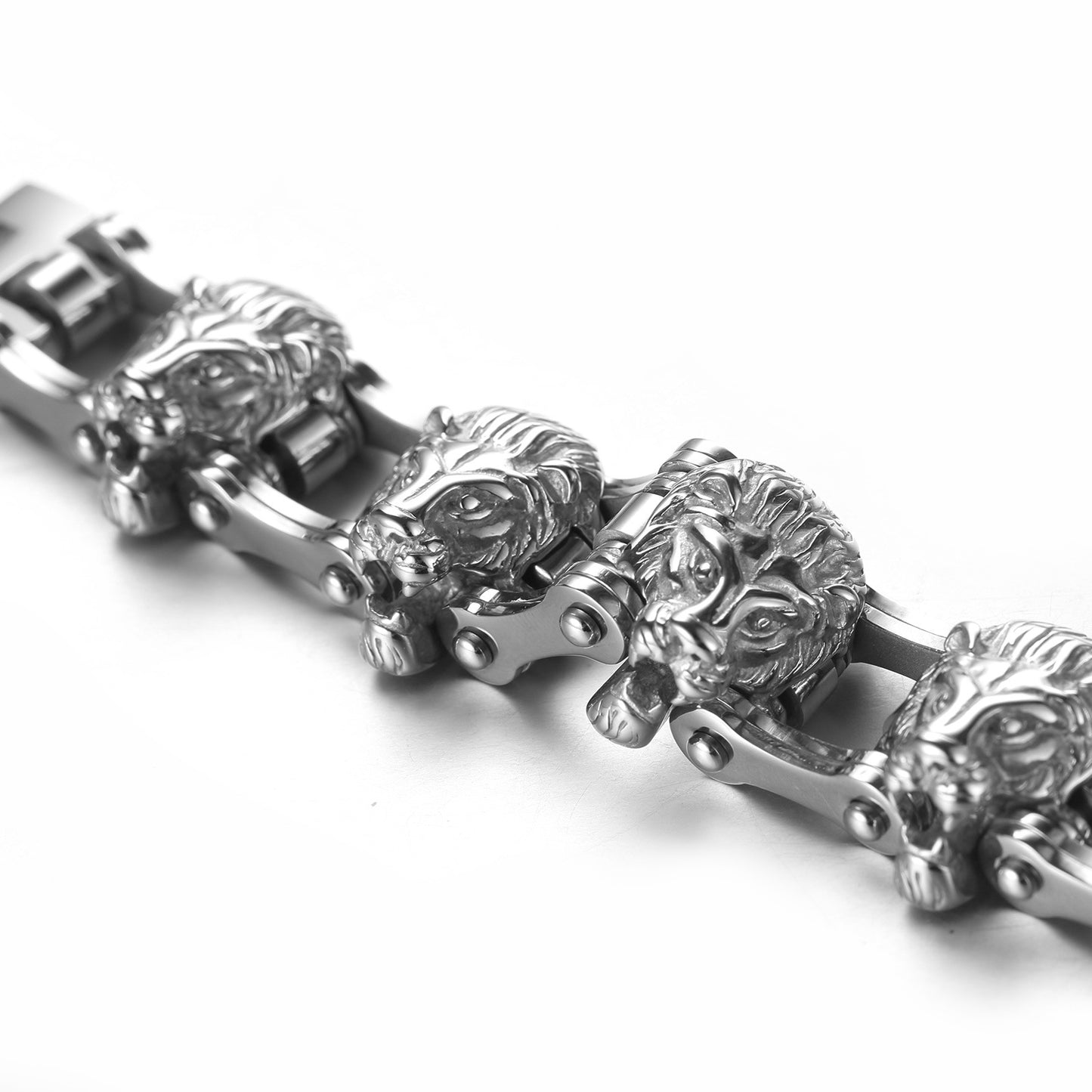 Leonine Majesty Bracelet