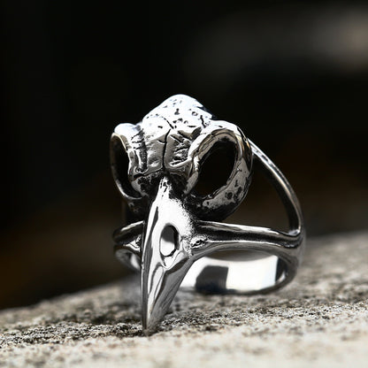 Carrion Crest Ring