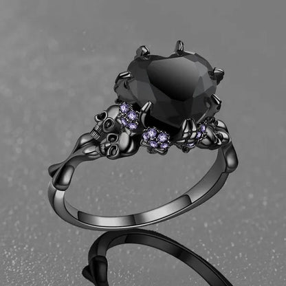 Black Skull Zircon Peach Heart Luxury Vintage Ring