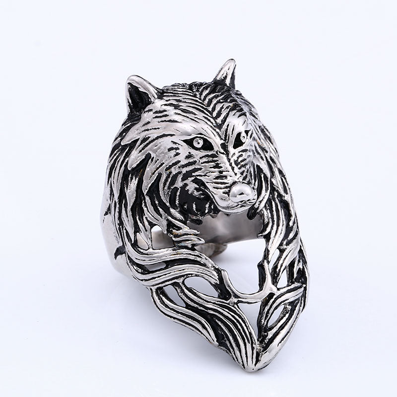 Wolven Majesty Ring