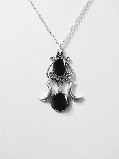 Triple Moon Goddess Amethyst Alloy Necklace