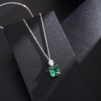 Green Crystal Personality Retro Hollow Women's Jewelry