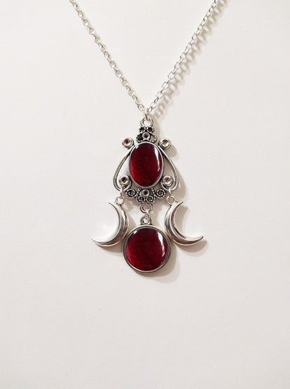 Triple Moon Goddess Amethyst Alloy Necklace